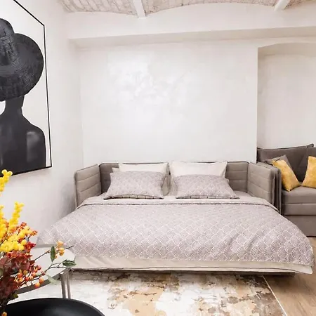 Sheffel Courtyard Residences - Design
